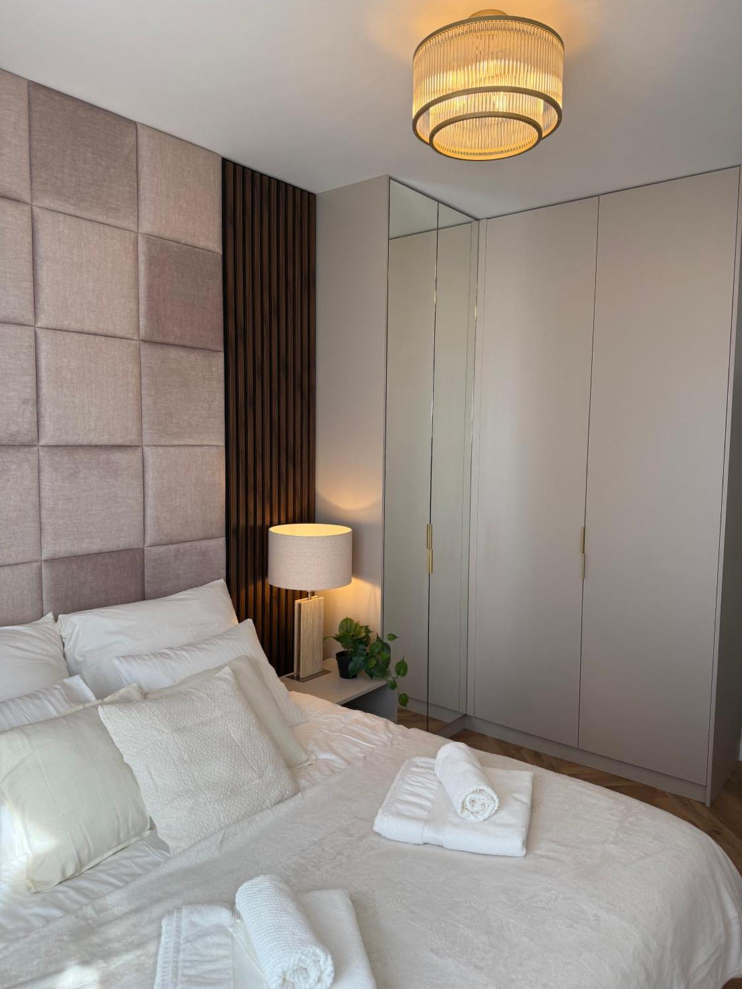 Royal Wilanow With Gym, Sauna And Private Parking Space *