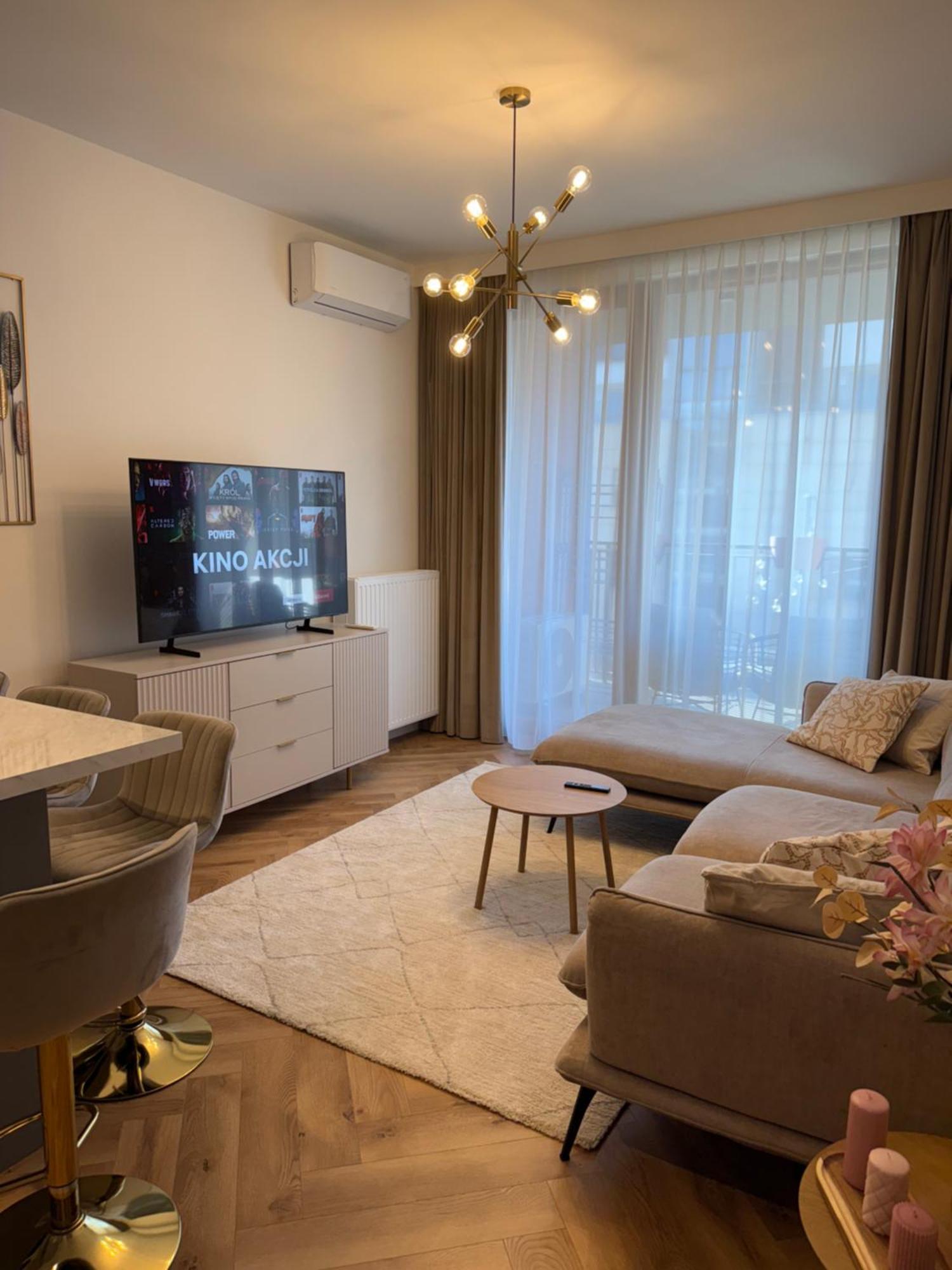 Leilighet Royal Wilanow With Gym, Sauna And Private Parking Space Warszawa